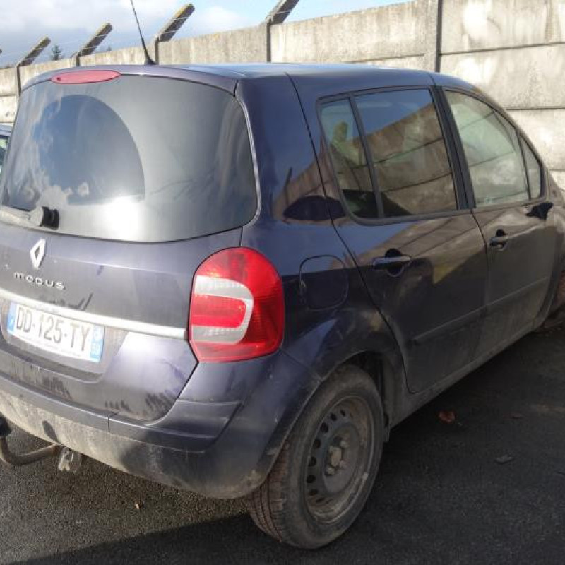 Trappe d'essence RENAULT MODUS Photo n°6