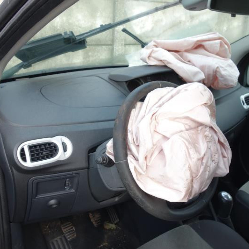 Trappe d'essence RENAULT MODUS Photo n°8