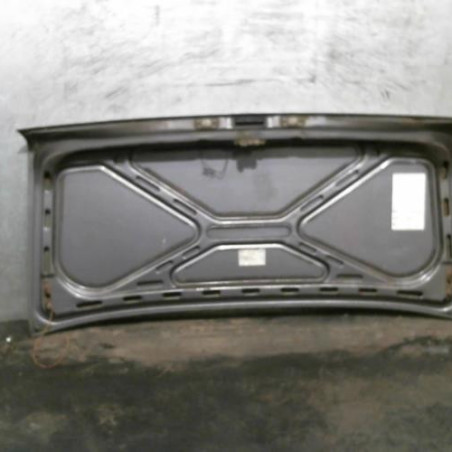 Malle/Hayon arriere AUDI 100 1
