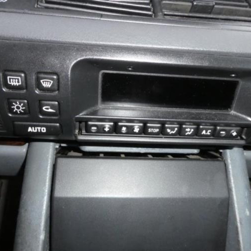 Air bag conducteur RENAULT SAFRANE Photo n°6