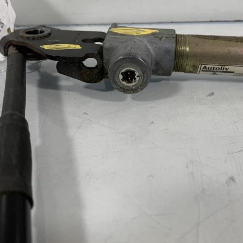 Pretensionneur de ceinture avant droit RENAULT SAFRANE Photo n°3