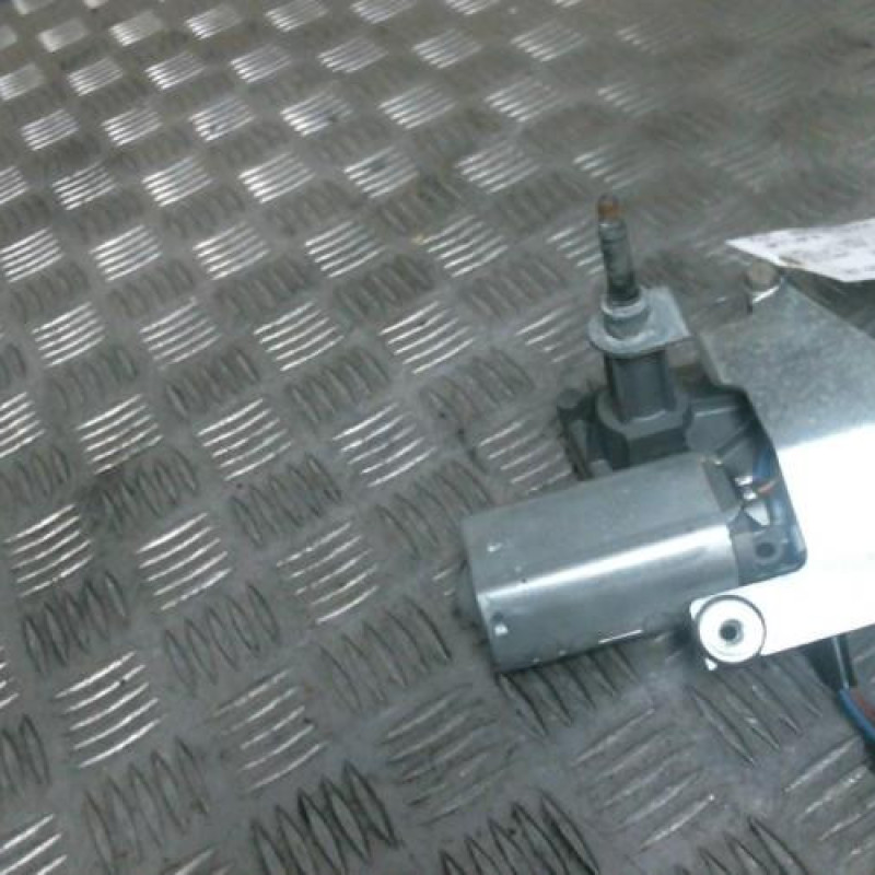 Moteur essuie glace arriere OPEL VECTRA B Photo n°1