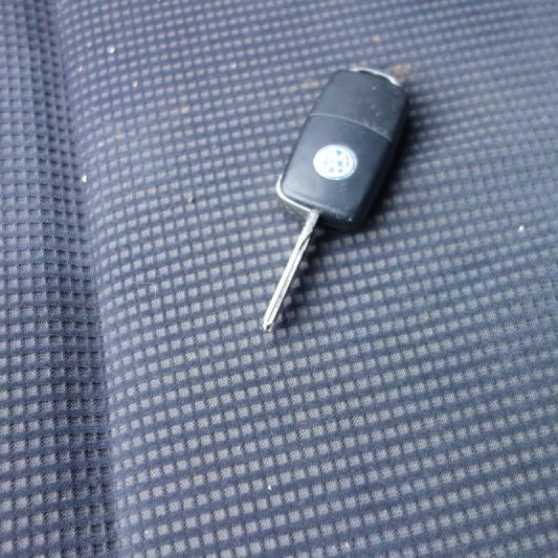 Compresseur clim VOLKSWAGEN POLO 4 Photo n°12