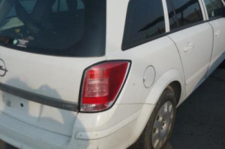 Ceinture arriere gauche OPEL ASTRA H
