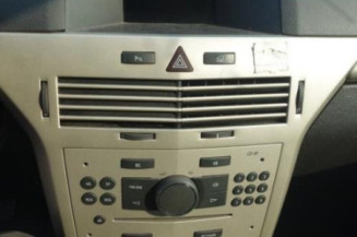 Ceinture arriere gauche OPEL ASTRA H