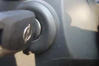 Ceinture arriere gauche OPEL ASTRA H