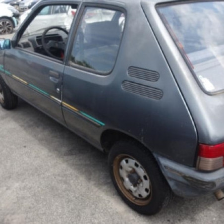 Custode arriere gauche PEUGEOT 205