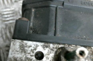 Bloc ABS (freins anti-blocage) RENAULT CLIO 3