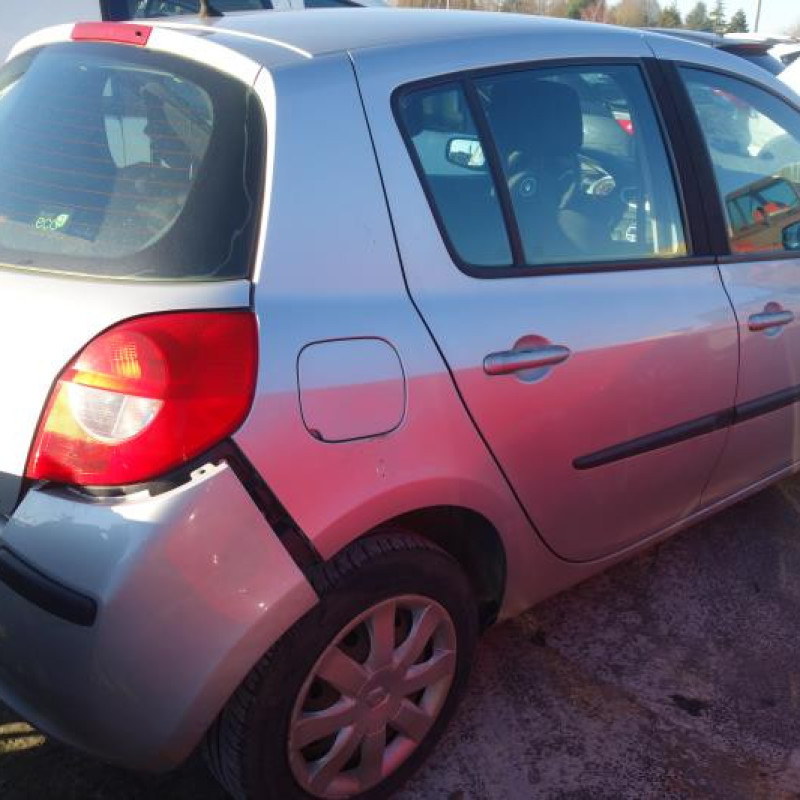 Bloc ABS (freins anti-blocage) RENAULT CLIO 3 Photo n°6