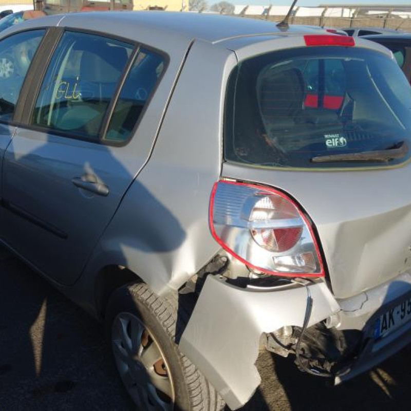 Bloc ABS (freins anti-blocage) RENAULT CLIO 3 Photo n°7