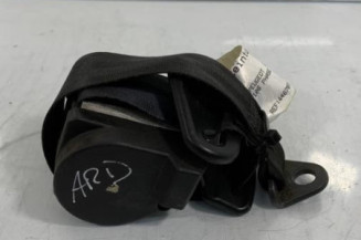 Ceinture arriere droit PEUGEOT 106 Photo n°1