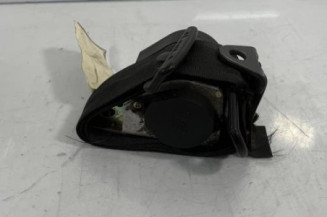 Ceinture arriere gauche PEUGEOT 106