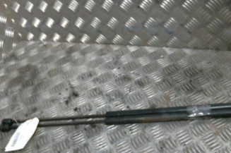 Verin de coffre PEUGEOT 106 Photo n°1