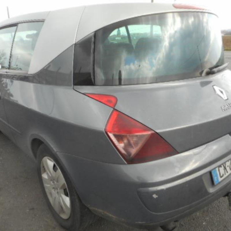 Etrier avant gauche (freinage) RENAULT AVANTIME Photo n°5