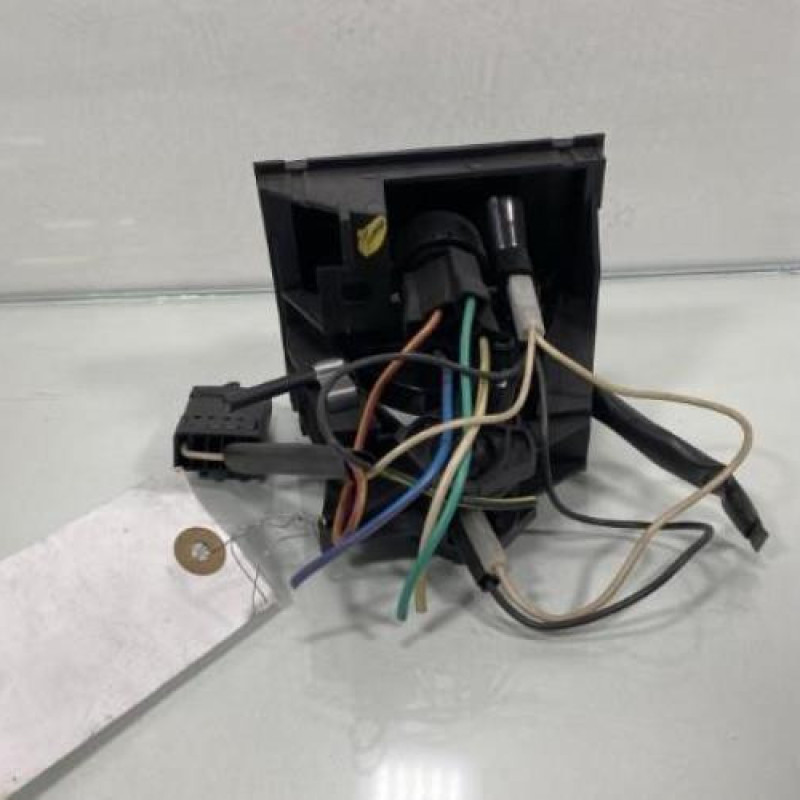 Commande chauffage RENAULT R9 Photo n°3