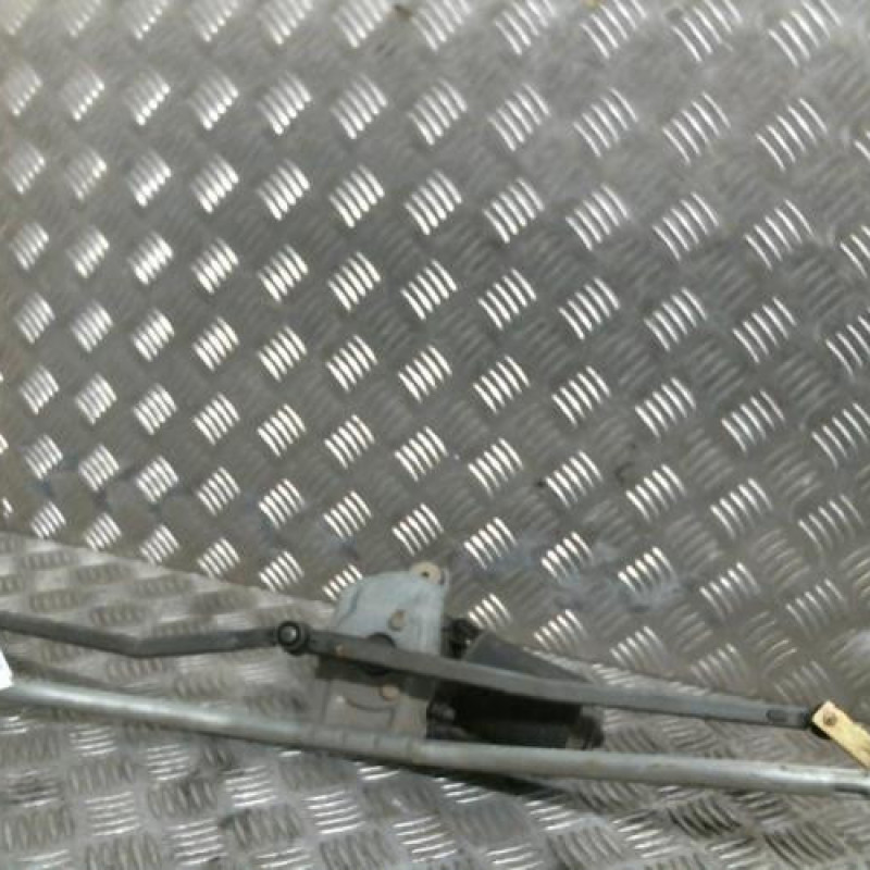 Moteur essuie glace avant RENAULT R9 Photo n°1