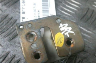 Serrure arriere gauche RENAULT R9 Photo n°1