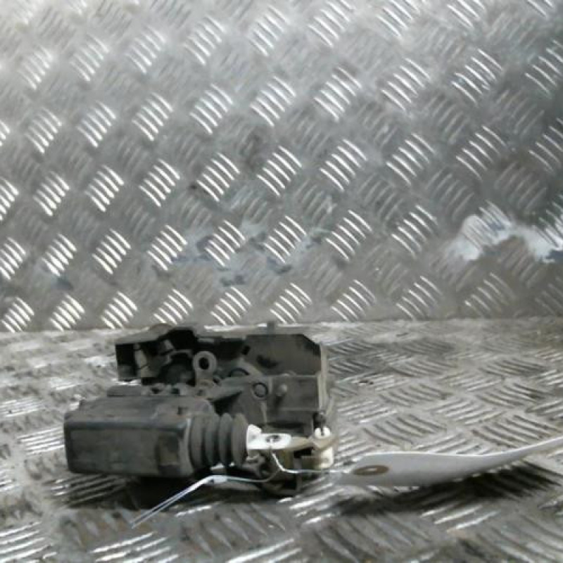 Serrure arriere droit RENAULT CLIO 1 Photo n°2