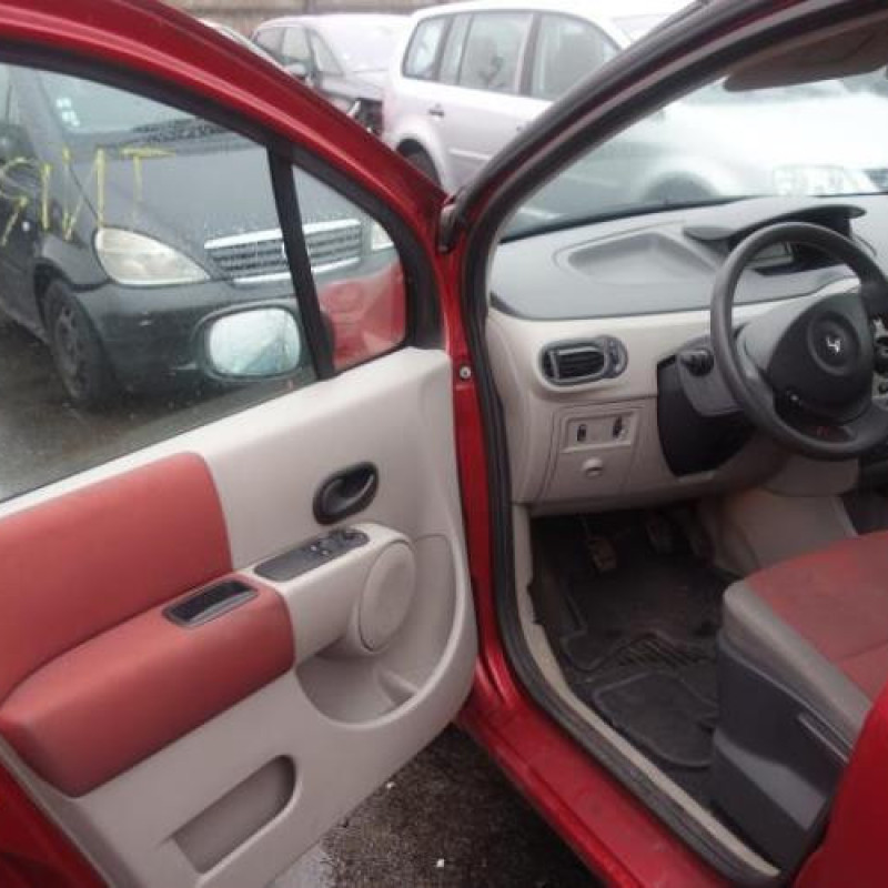 Pretensionneur de ceinture arriere gauche RENAULT MODUS Photo n°8