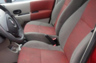 Pretensionneur de ceinture arriere gauche RENAULT MODUS