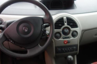 Pretensionneur de ceinture arriere gauche RENAULT MODUS