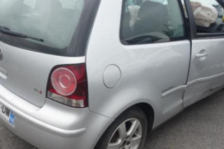 Ceinture arriere gauche VOLKSWAGEN POLO 4