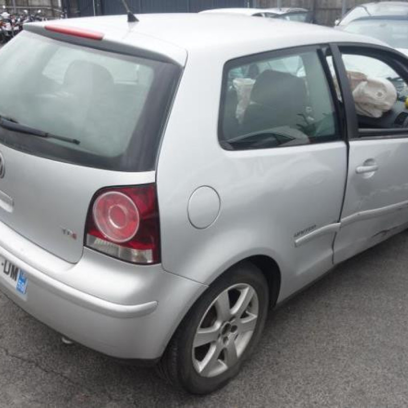 Ceinture arriere gauche VOLKSWAGEN POLO 4 Photo n°6