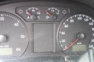 Ceinture arriere gauche VOLKSWAGEN POLO 4