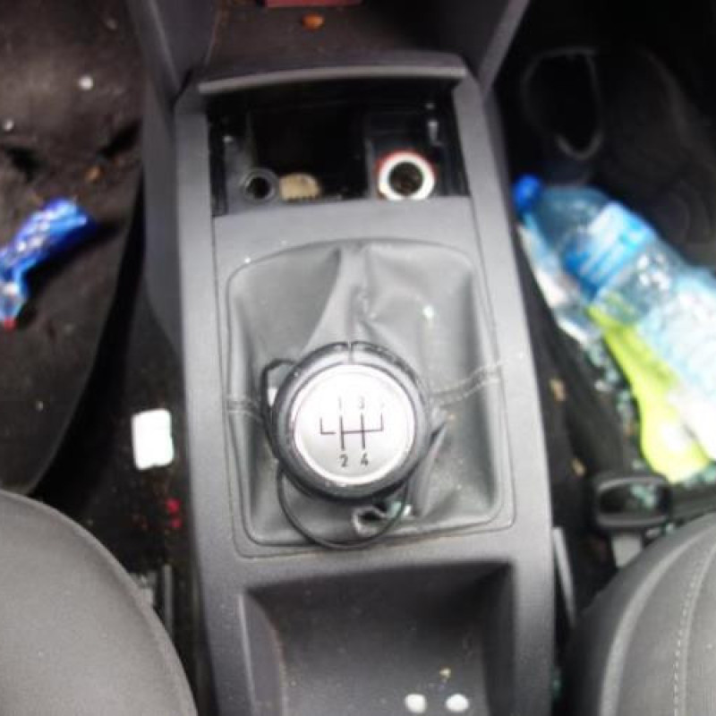 Ceinture arriere gauche VOLKSWAGEN POLO 4 Photo n°11