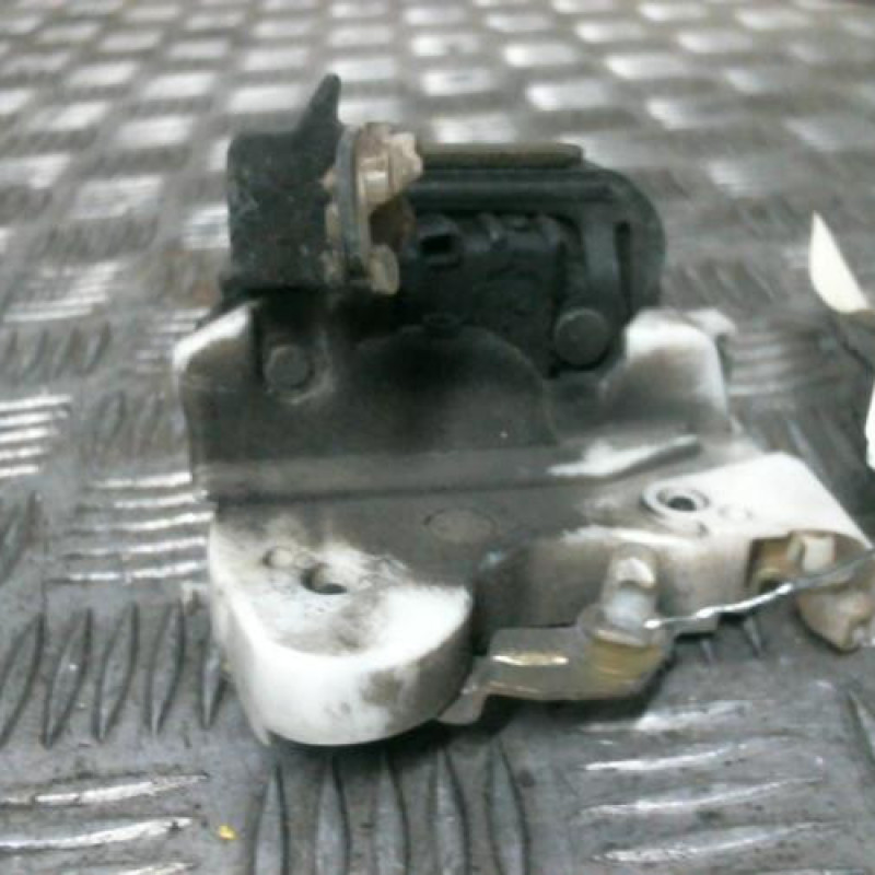Serrure arriere droit NISSAN MICRA 2 Photo n°2