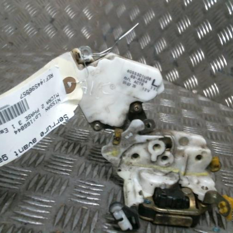 Serrure avant gauche NISSAN MICRA 2 Photo n°2