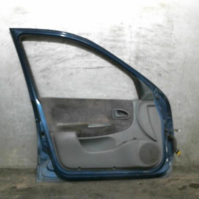 Porte avant gauche RENAULT MEGANE 1 Photo n°2