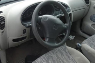 Ceinture arriere gauche MAZDA 121 3