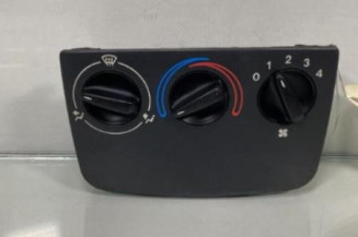 Commande chauffage MAZDA 121 3 Photo n°1