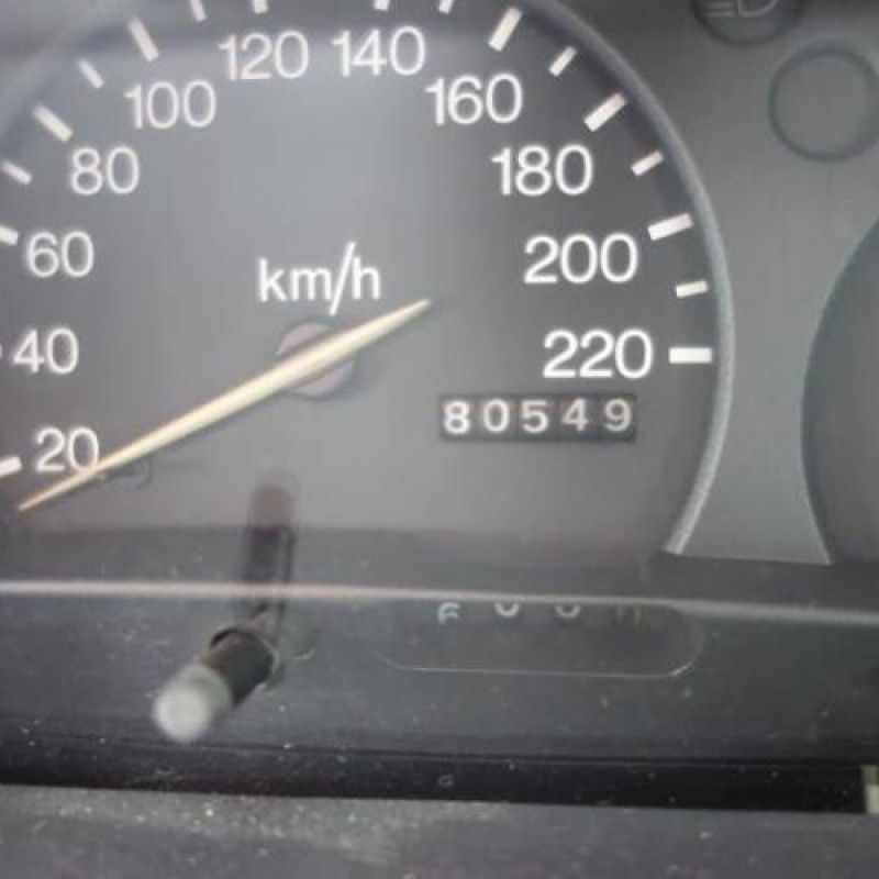 Cremaillere assistee MAZDA 121 3 Photo n°9