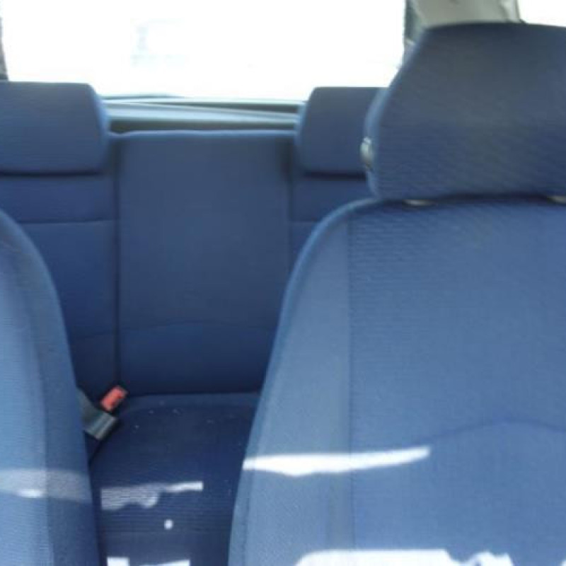 Malle/Hayon arriere FIAT PUNTO 2 Photo n°9