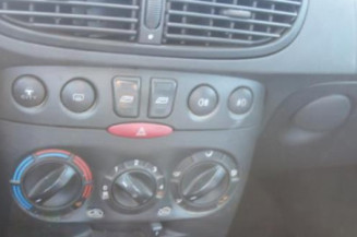 Malle/Hayon arriere FIAT PUNTO 2