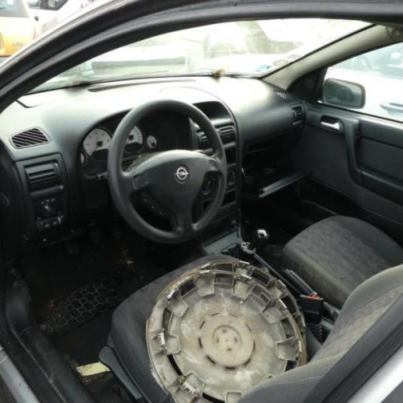 Ceinture arriere gauche OPEL ASTRA G Photo n°8