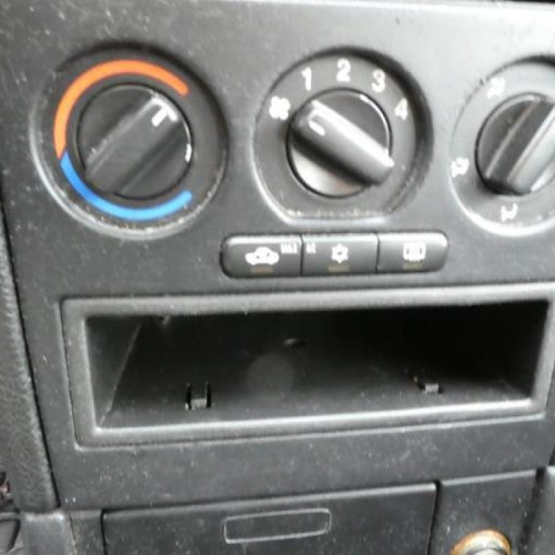 Ceinture arriere gauche OPEL ASTRA G Photo n°9