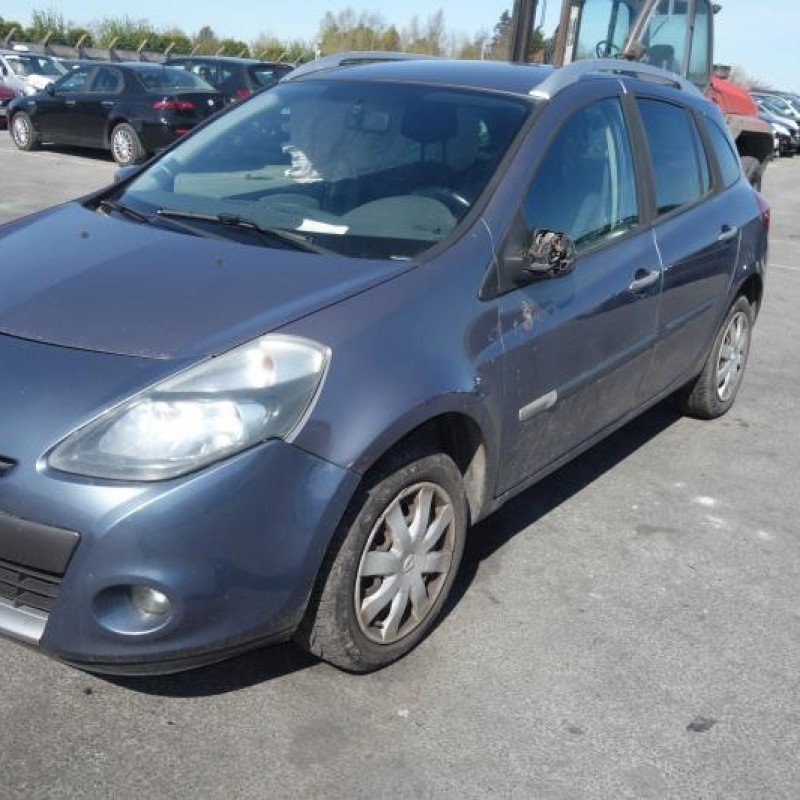 Trappe d'essence RENAULT CLIO 3 Photo n°6