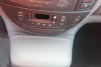 Amortisseur avant droit RENAULT SCENIC 1