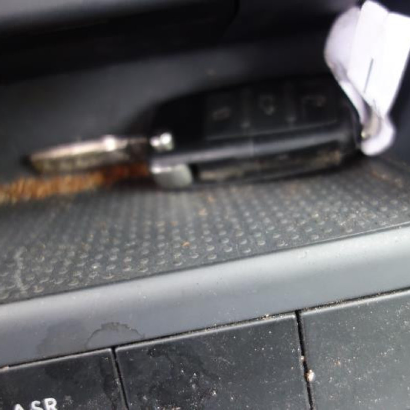 Amortisseur avant droit VOLKSWAGEN GOLF PLUS Photo n°8