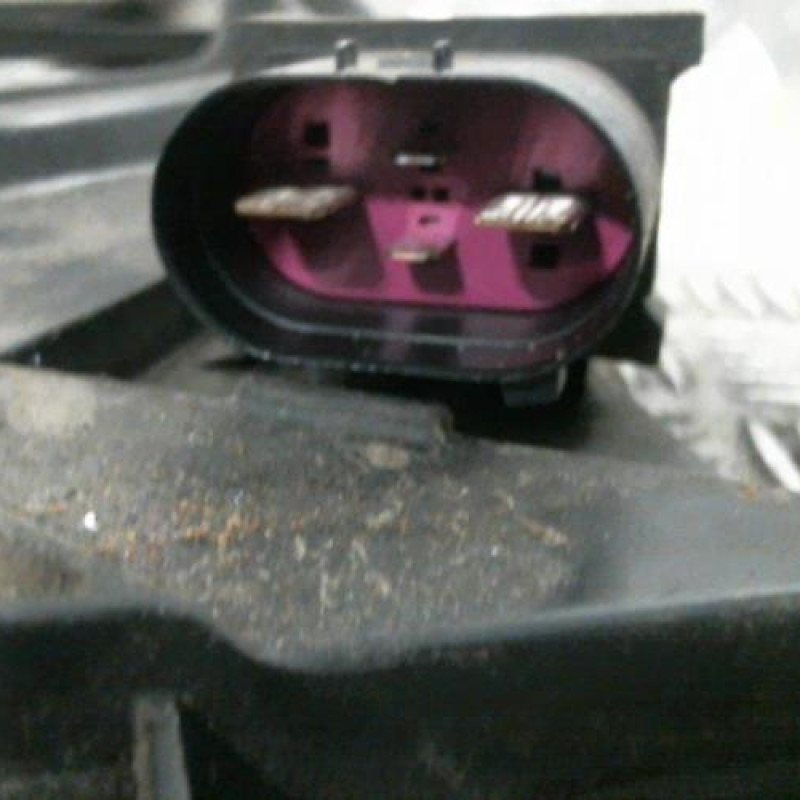Moto ventilateur radiateur VOLKSWAGEN GOLF PLUS Photo n°3