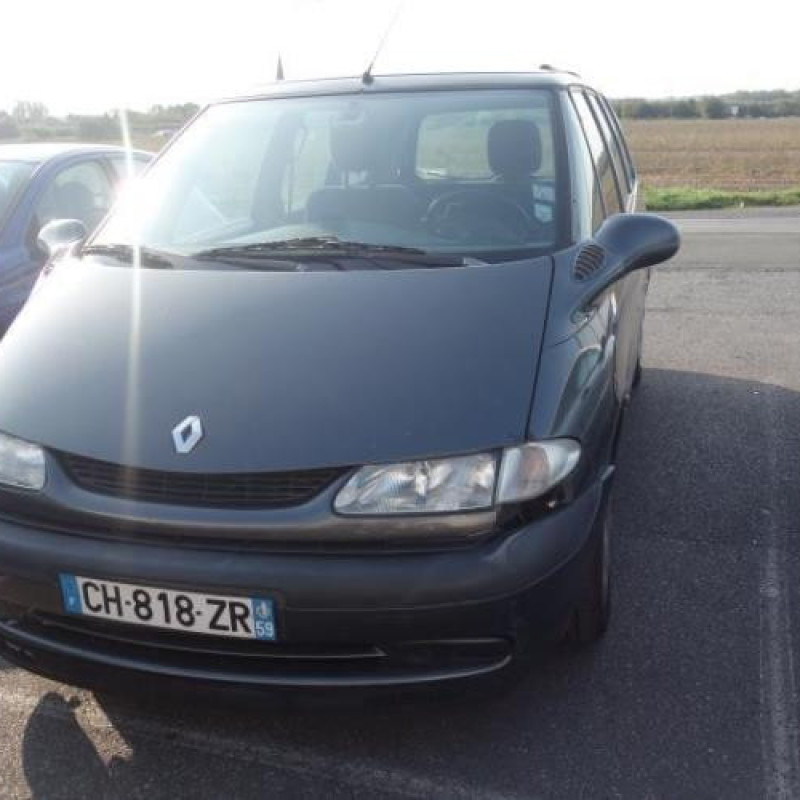 Pivot de moyeu avant gauche RENAULT GRAND ESPACE 3 Photo n°1