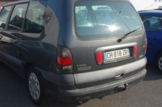 Pivot de moyeu avant gauche RENAULT GRAND ESPACE 3