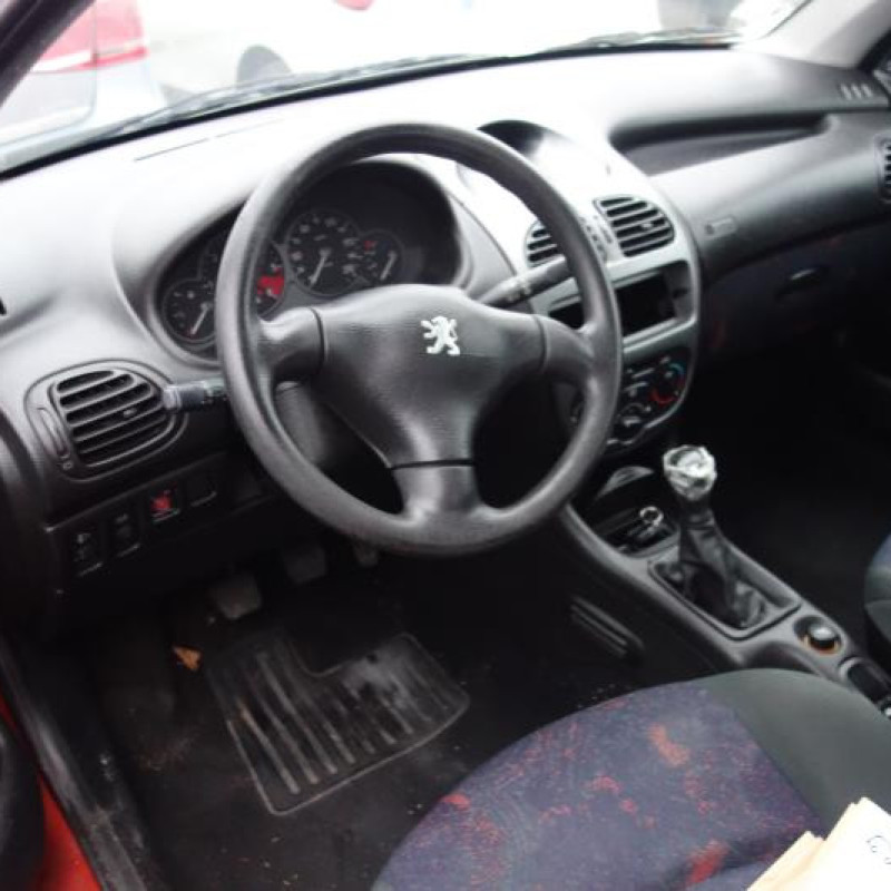 Etrier avant droit (freinage) PEUGEOT 206 Photo n°5