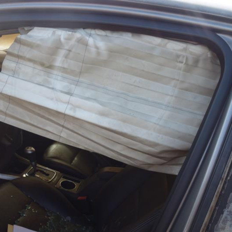 Air bag conducteur MERCEDES CLASSE B 245 Photo n°6