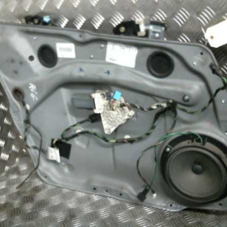 Leve vitre electrique avant gauche MERCEDES CLASSE B 245 Photo n°1