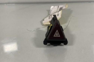 Bouton de warning MERCEDES CLASSE A 168 Photo n°1