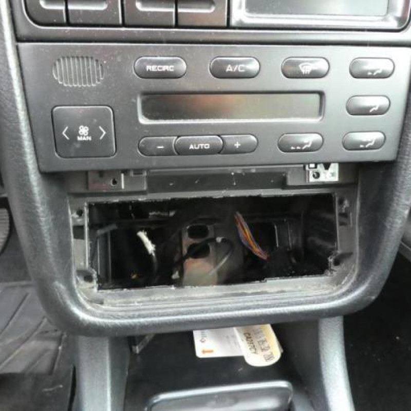Bras essuie glace arriere PEUGEOT 406 Photo n°6